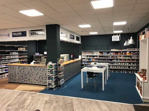Spécialiste en peintures, revêtements de sols, papiers peints, outillage, décoration dans le Sud Aveyron, Etabissements Zuliani